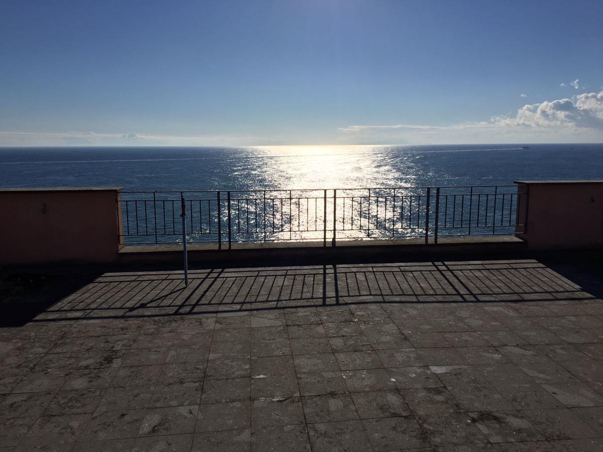 גאטה Sunrise Guest House מראה חיצוני תמונה